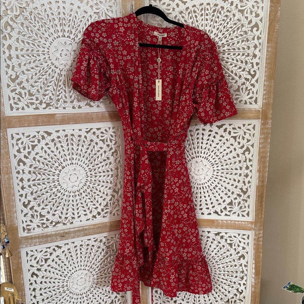 Max Studio Red Floral Midi Dress